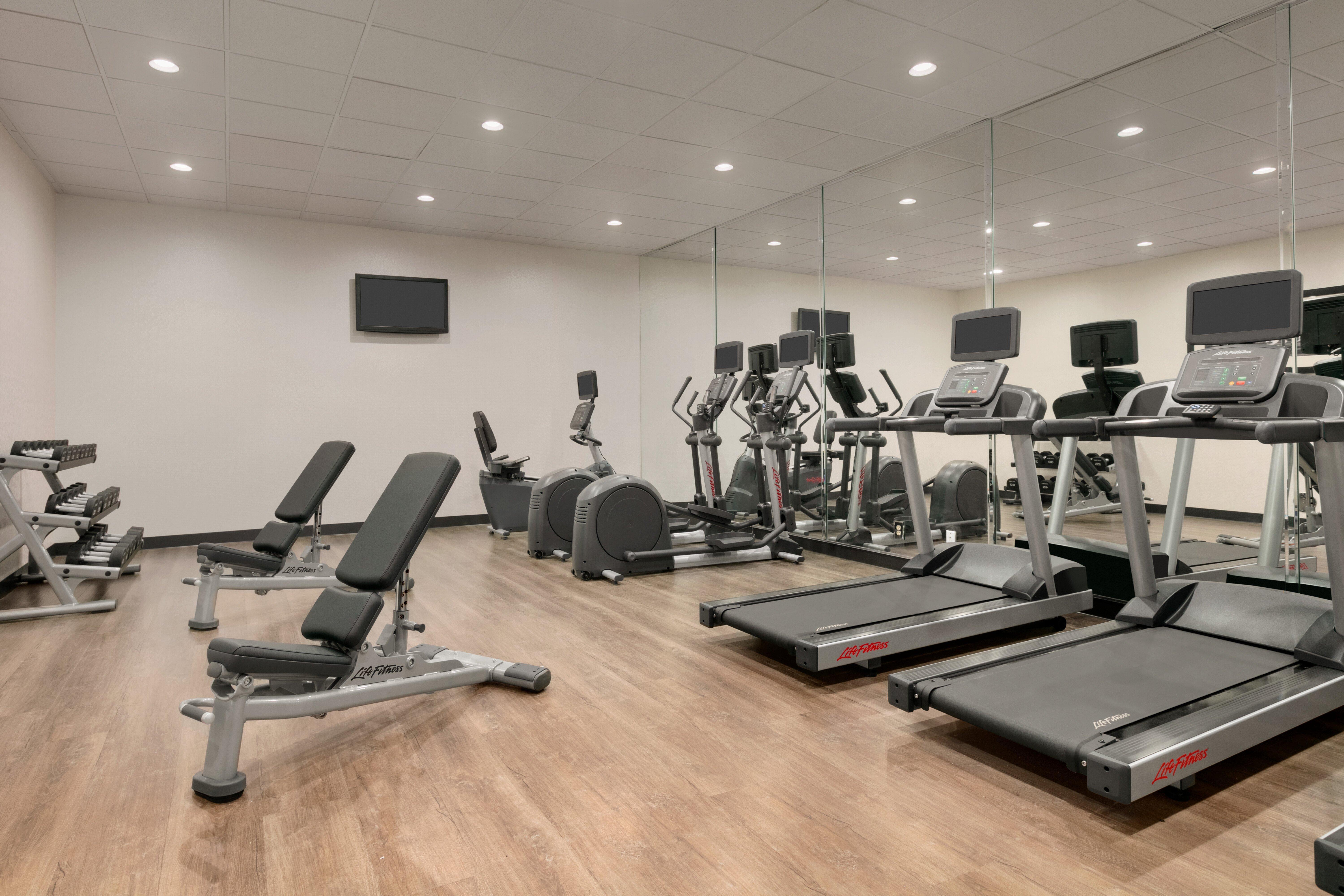 Holiday Inn Express Hotel & Suites Norfolk Airport By Ihg Eksteriør bilde
