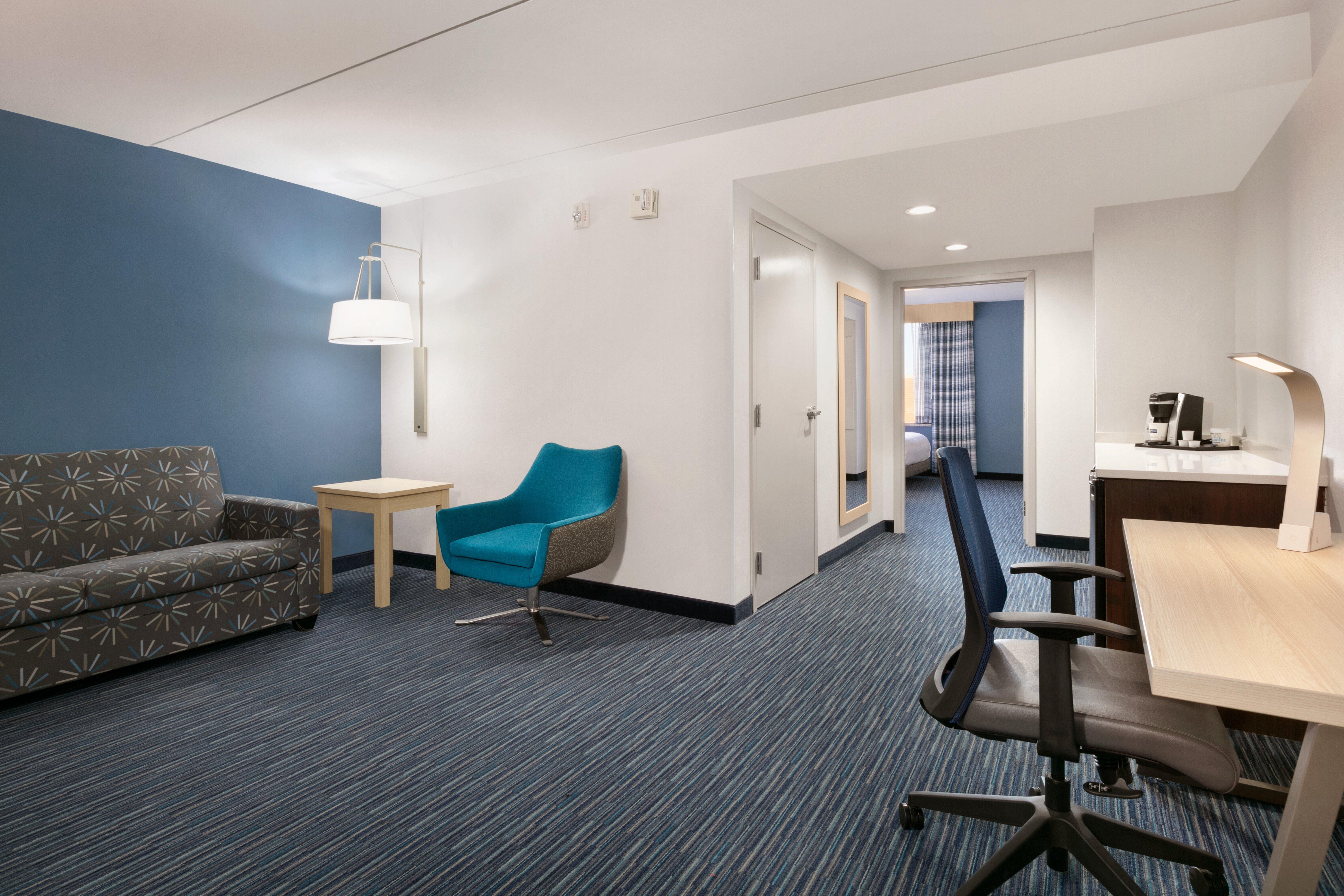 Holiday Inn Express Hotel & Suites Norfolk Airport By Ihg Eksteriør bilde