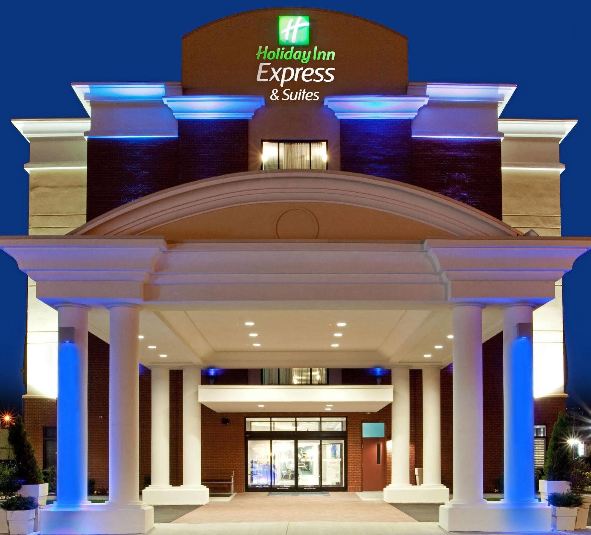 Holiday Inn Express Hotel & Suites Norfolk Airport By Ihg Eksteriør bilde